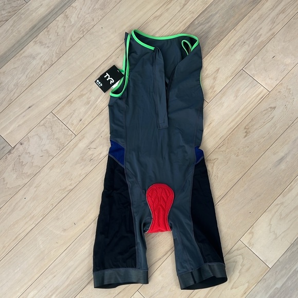 TYR M Comp Triathlon Suit Size Medium Lot Of 2 - Picture 5 of 7